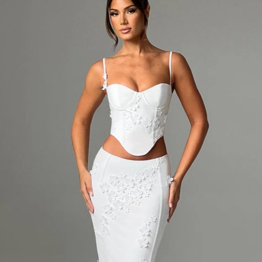 Babyboo Fashion White Dalary Top - Picture 2 of 3